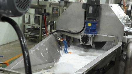7. Starch washing M/C